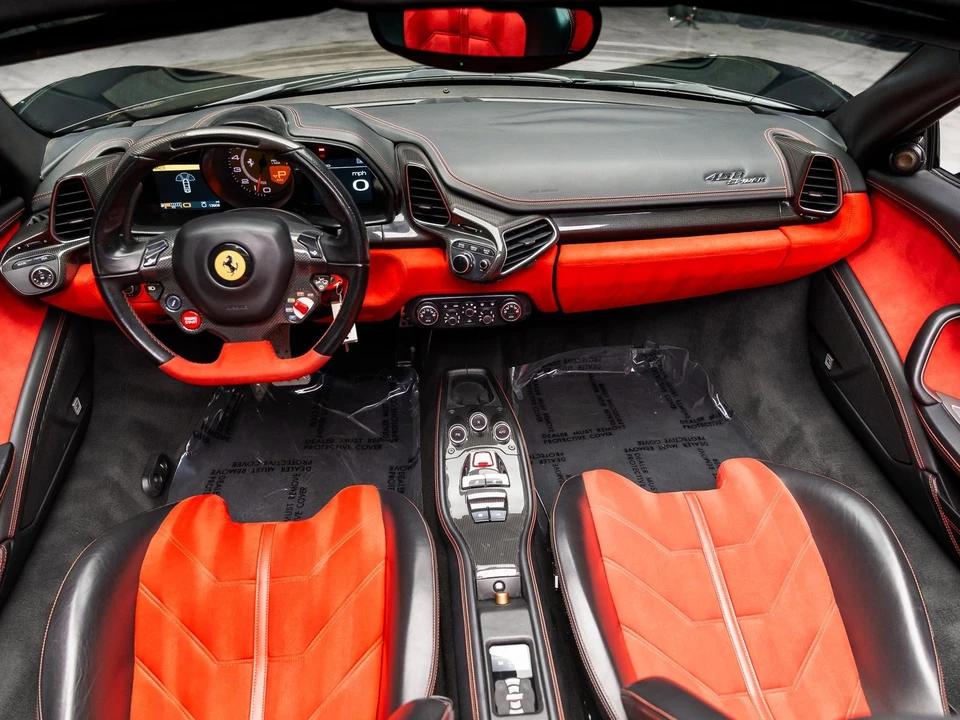 2013 Ferrari 458 Spider - Image 5 of 31