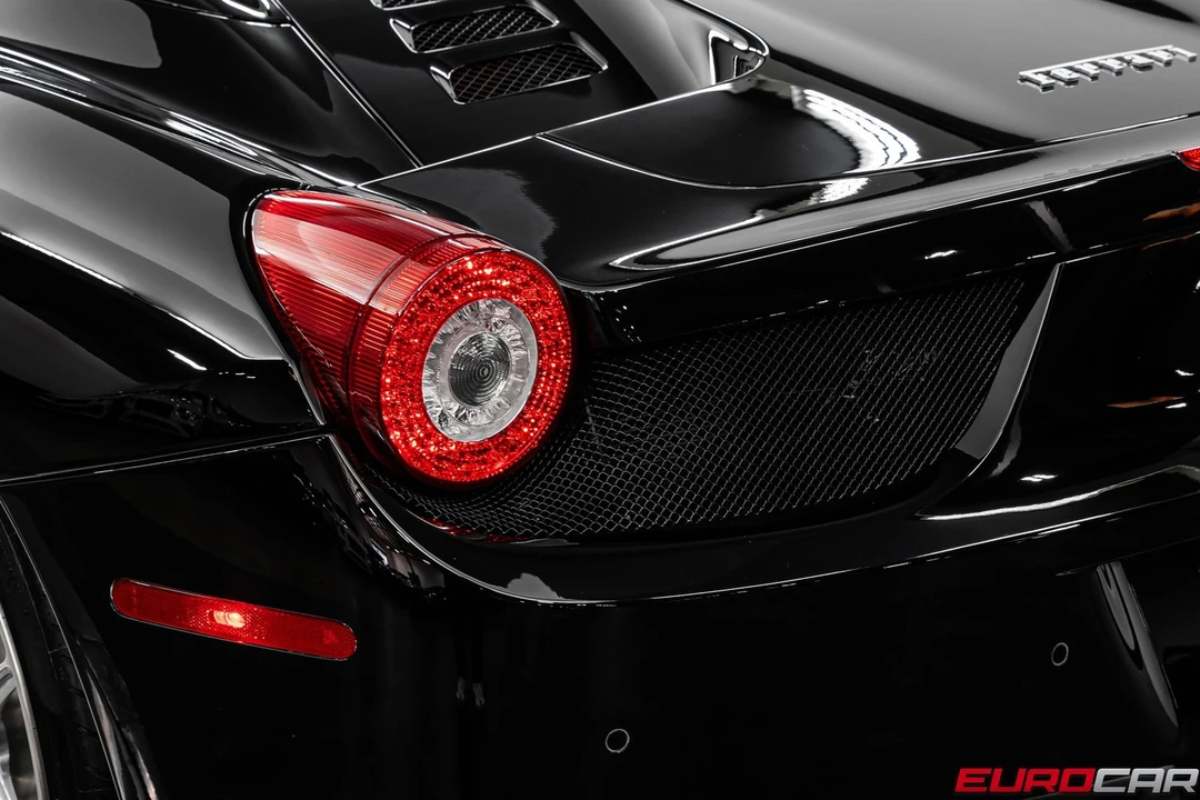 2013 Ferrari 458 Spider - Image 20 of 31