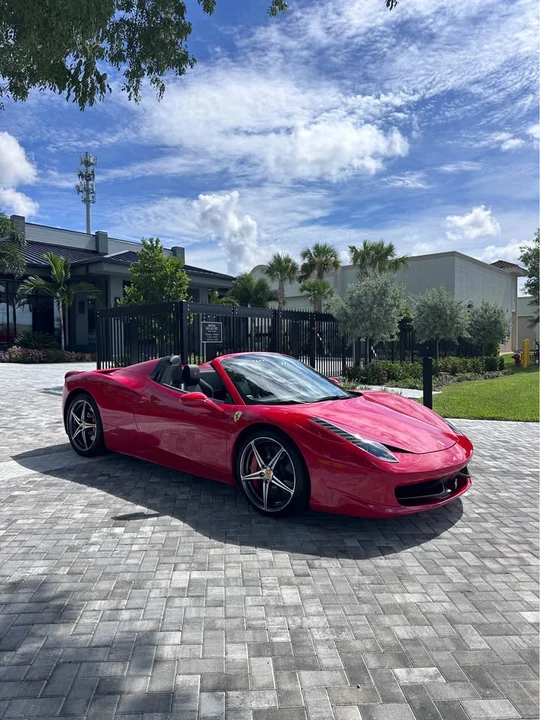 2013 Ferrari 458 Spider - Image 4 of 8