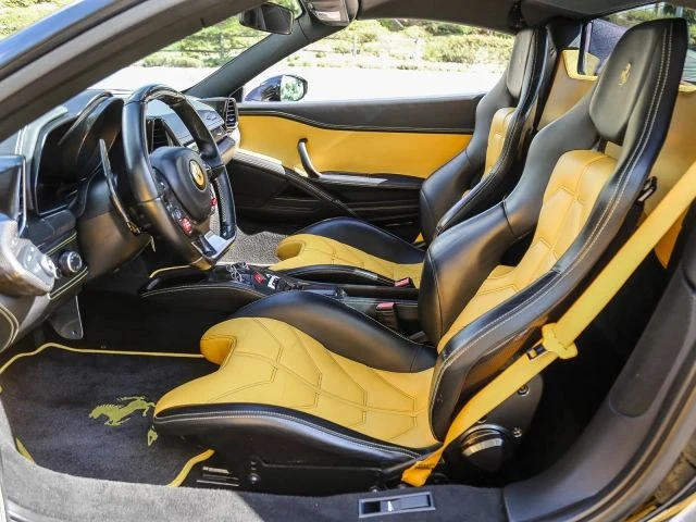 2013 Ferrari 458 Spider - Image 31 of 31