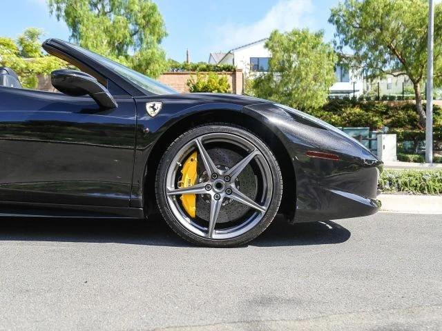 2013 Ferrari 458 Spider - Image 21 of 31