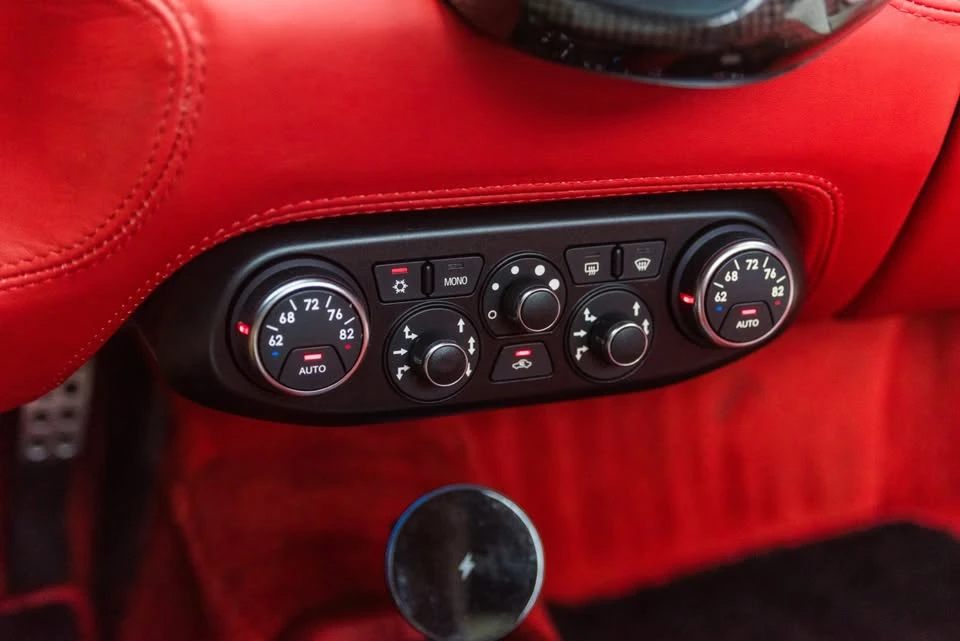 2013 Ferrari 458 Spider - Image 16 of 20