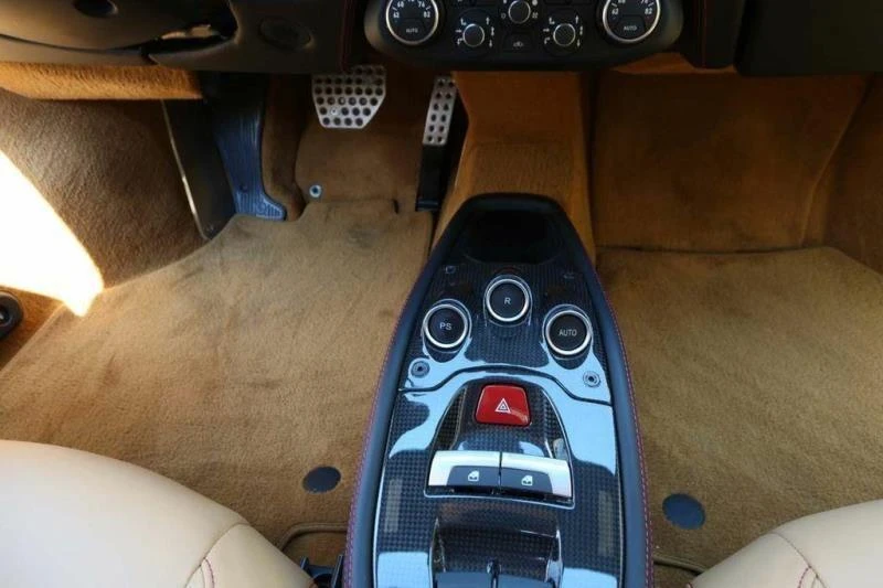 2013 Ferrari 458 Spider - Image 8 of 16