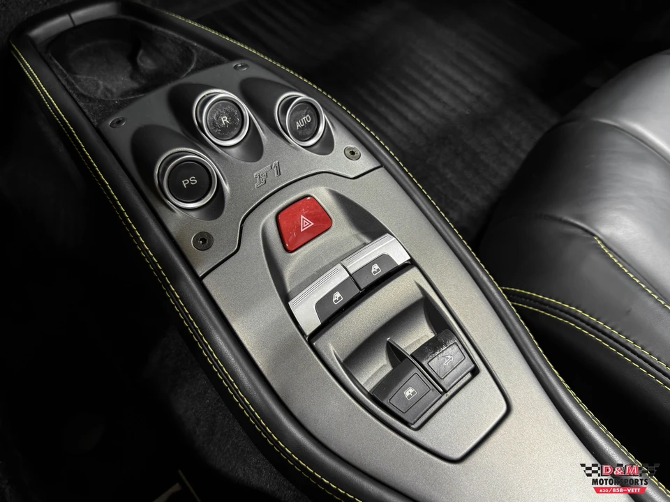 2013 Ferrari 458 Spider - Image 25 of 31