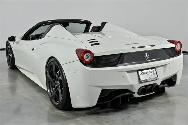 2013 Ferrari 458 Spider - Image 10 of 12