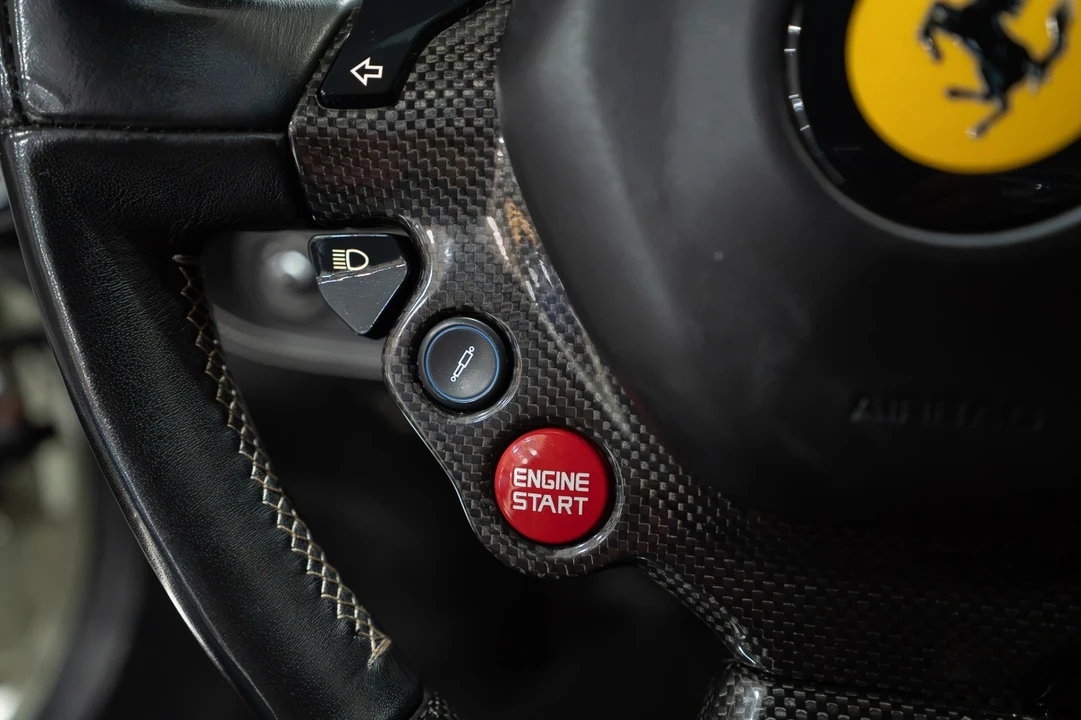 2013 Ferrari 458 Spider - Image 15 of 31