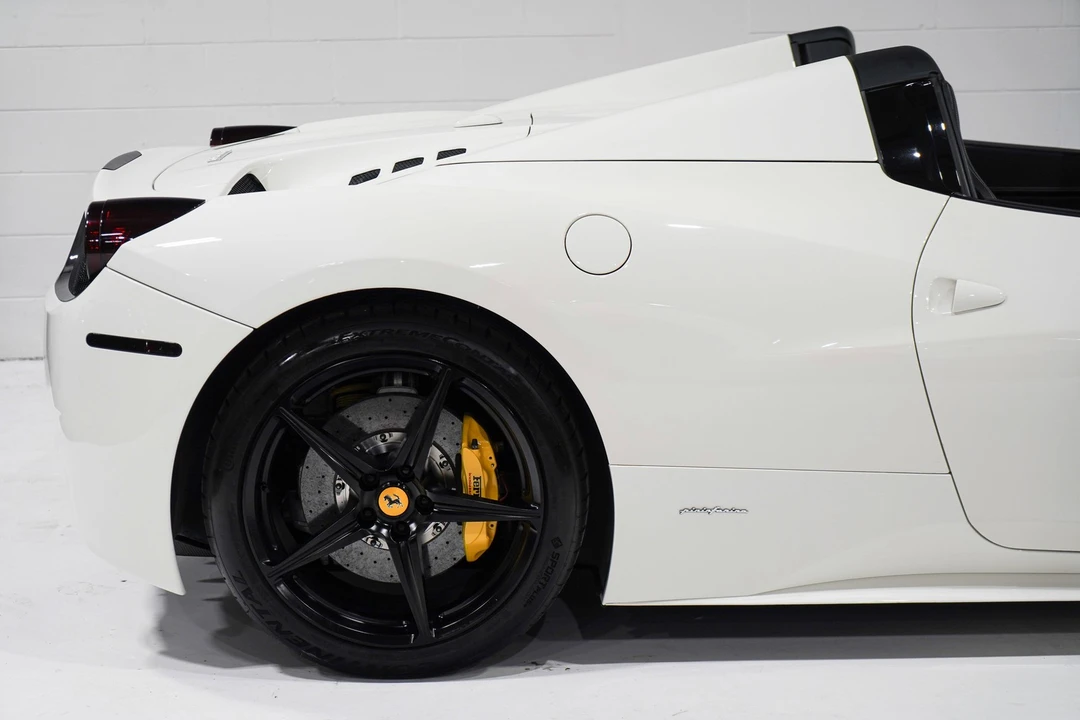2013 Ferrari 458 Spider - Image 23 of 31