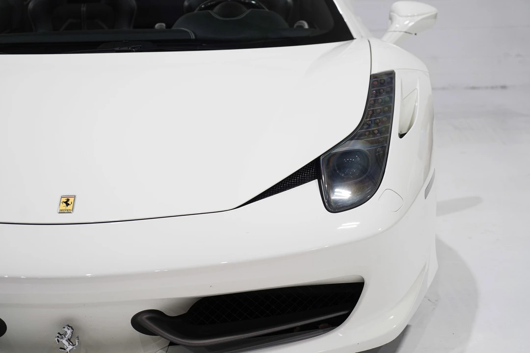 2013 Ferrari 458 Spider - Image 29 of 31