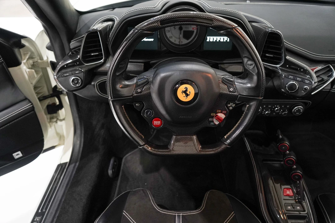 2013 Ferrari 458 Spider - Image 11 of 31