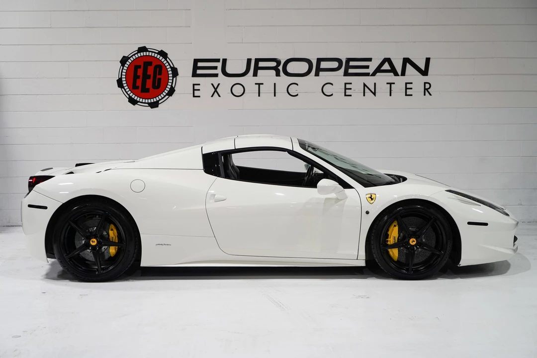 2013 Ferrari 458 Spider - Image 8 of 31