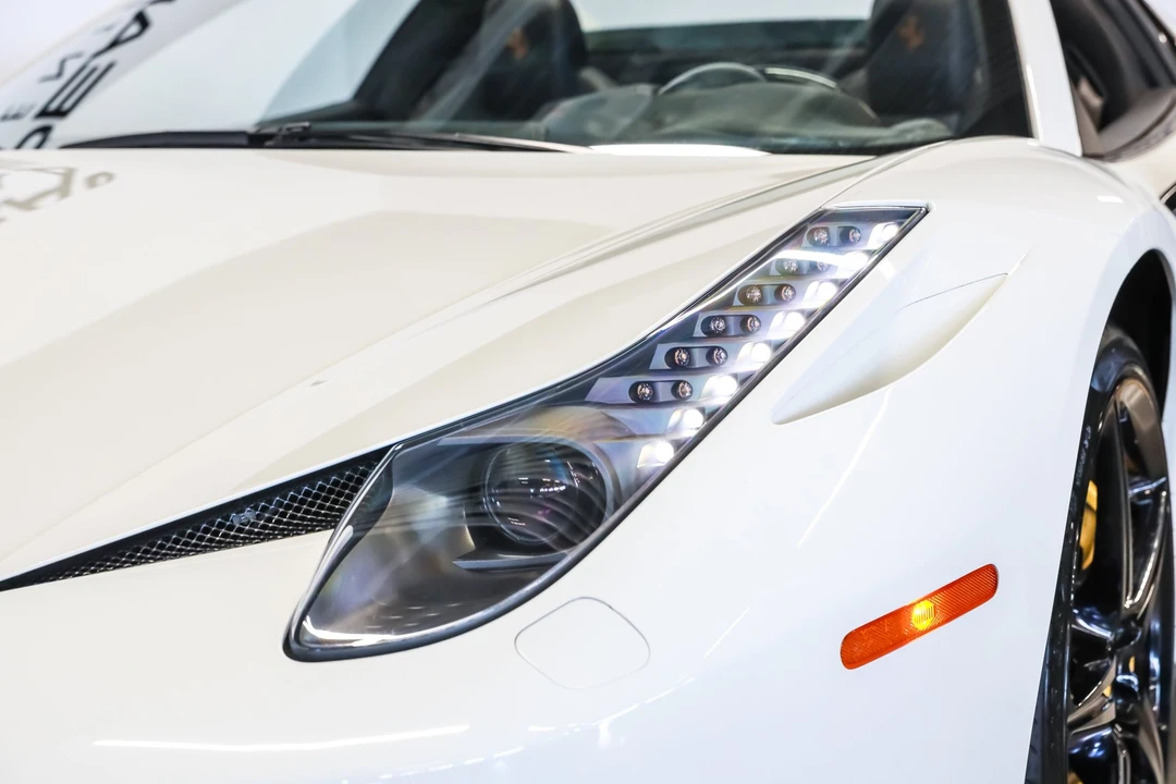 2013 Ferrari 458 Spider - Image 28 of 31