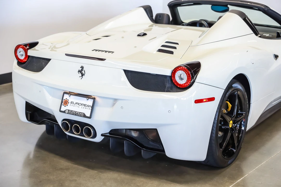 2013 Ferrari 458 Spider - Image 22 of 31