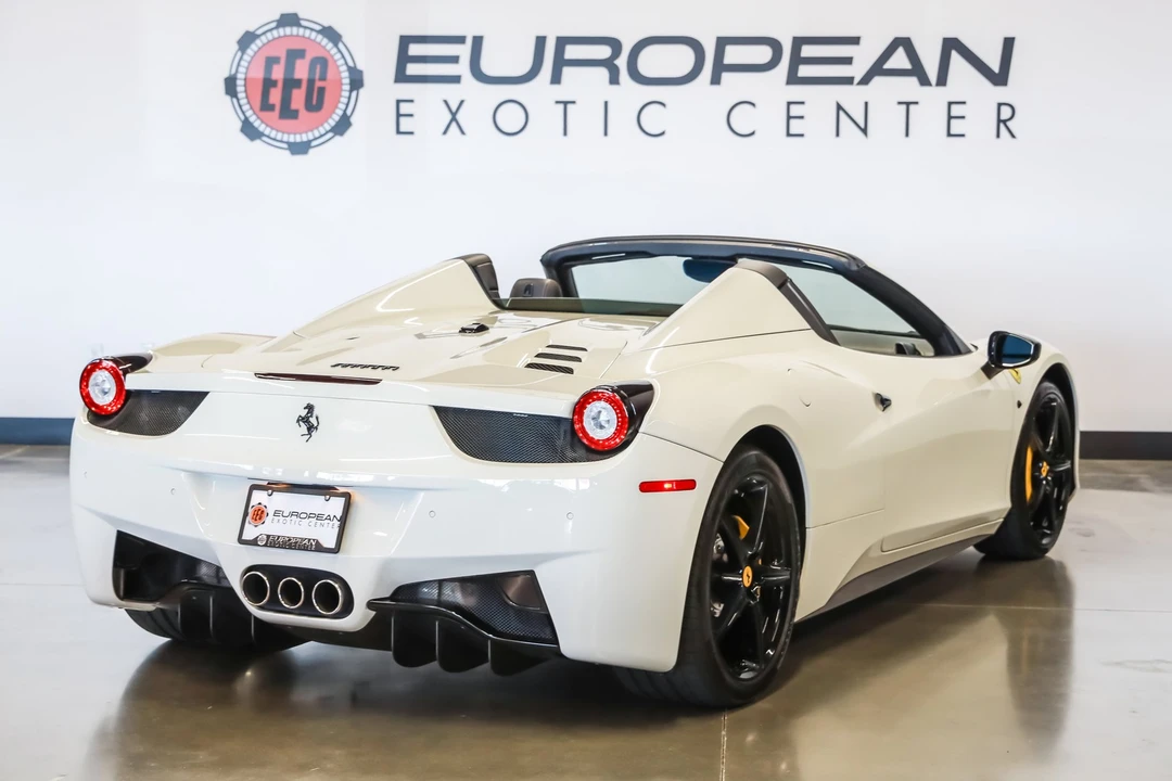2013 Ferrari 458 Spider - Image 12 of 31