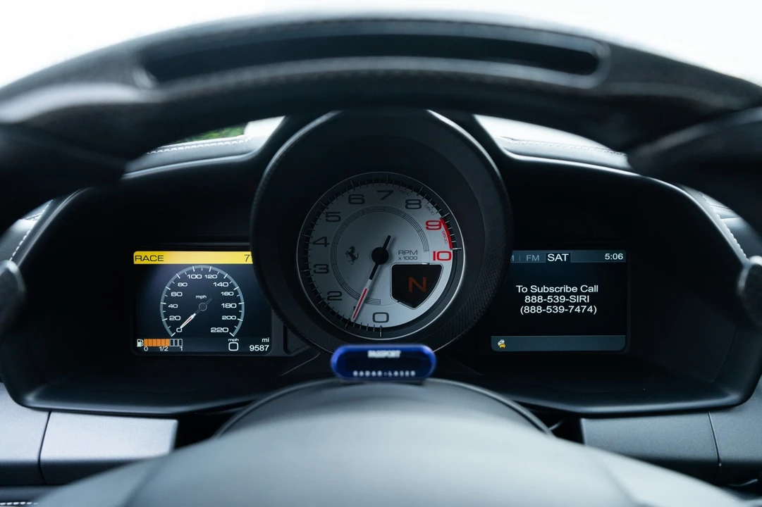 2013 Ferrari 458 Spider - Image 11 of 21