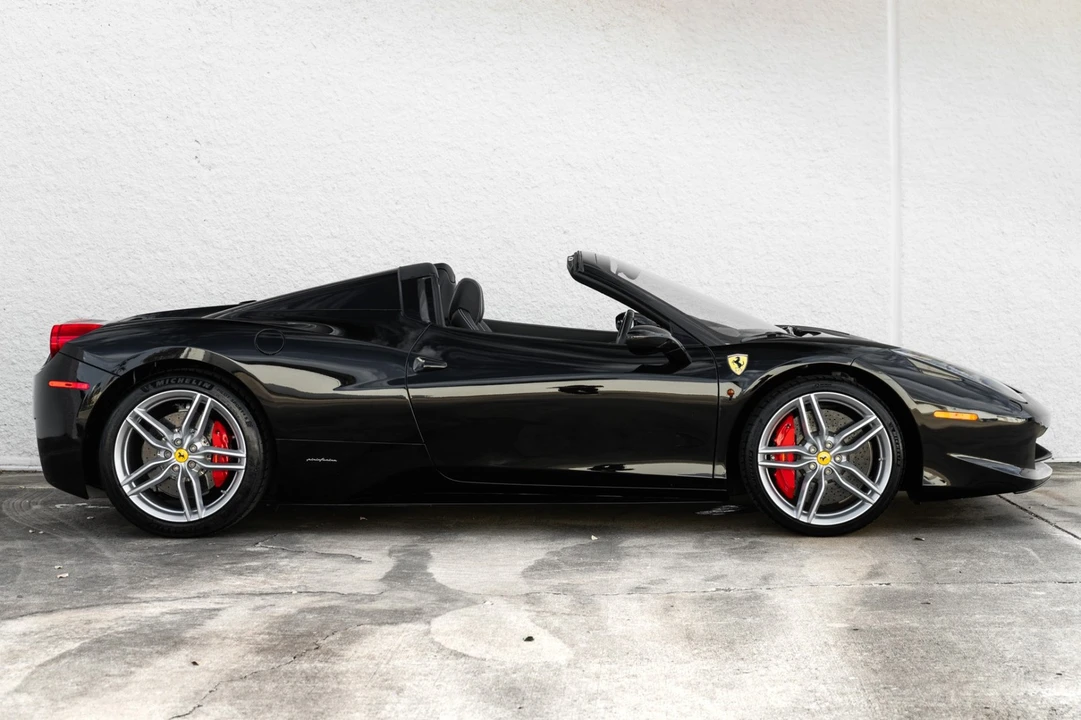 2013 Ferrari 458 Spider - Image 3 of 21