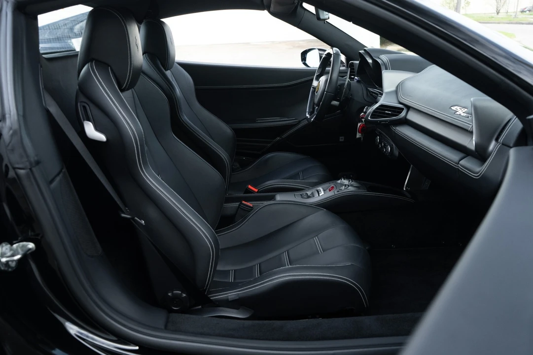2013 Ferrari 458 Spider - Image 20 of 21