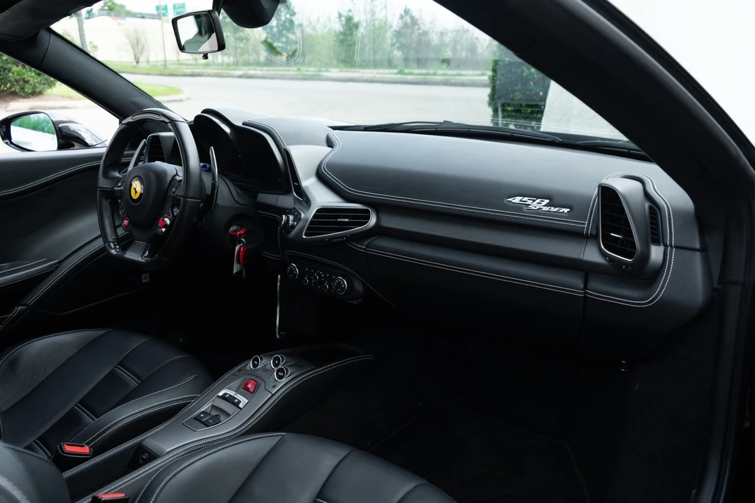 2013 Ferrari 458 Spider - Image 19 of 21