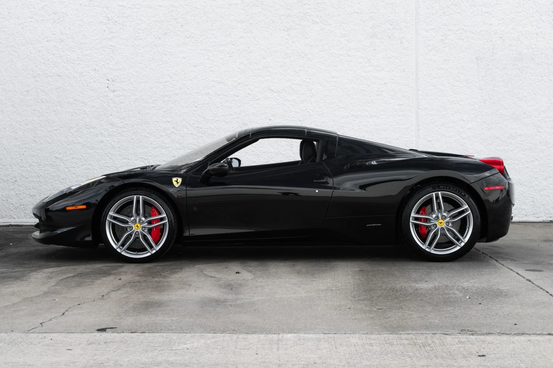 2013 Ferrari 458 Spider - Image 7 of 21