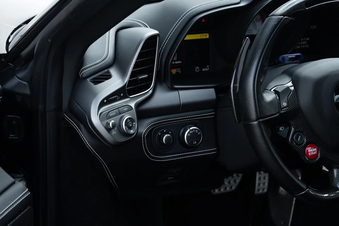 2013 Ferrari 458 Spider - Image 21 of 21