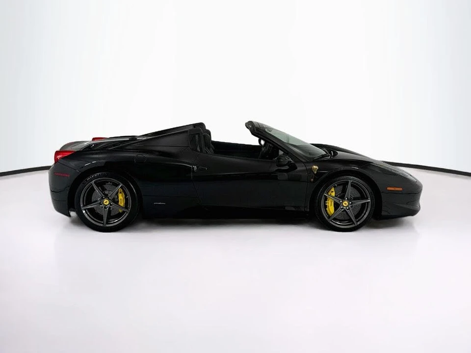 2013 Ferrari 458 Spider - Image 4 of 31