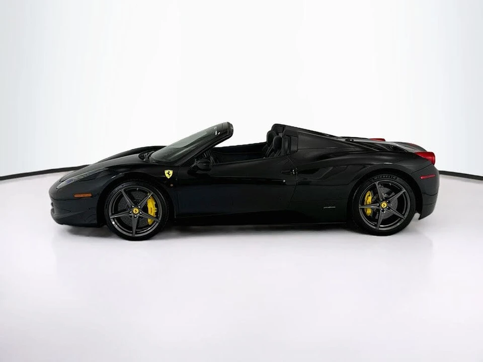 2013 Ferrari 458 Spider - Image 8 of 31