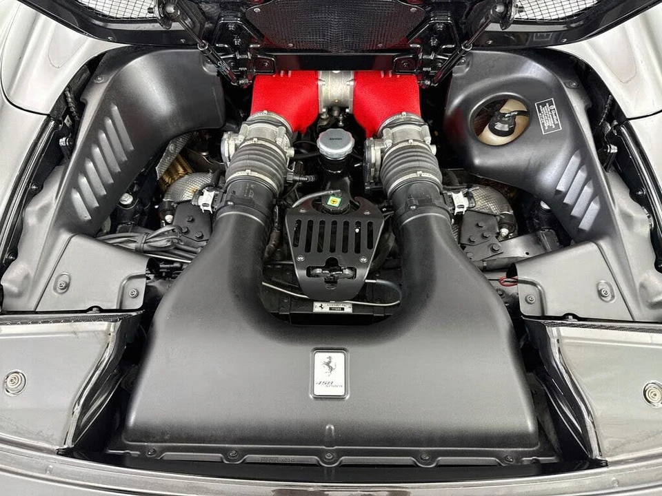 2013 Ferrari 458 Spider - Image 30 of 31