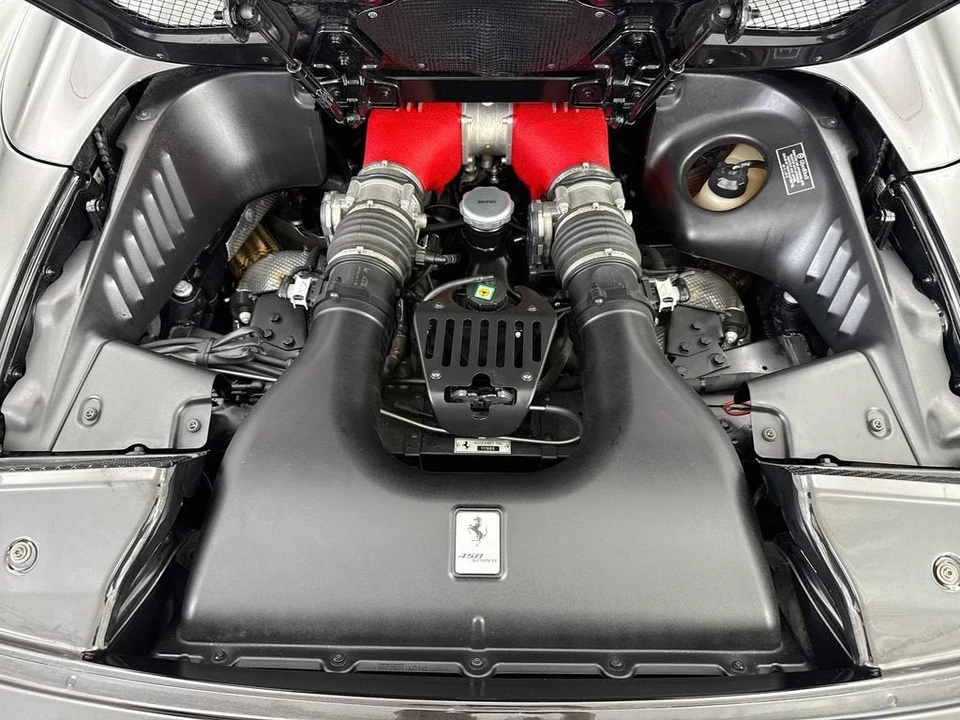 2013 Ferrari 458 Spider - Image 30 of 31