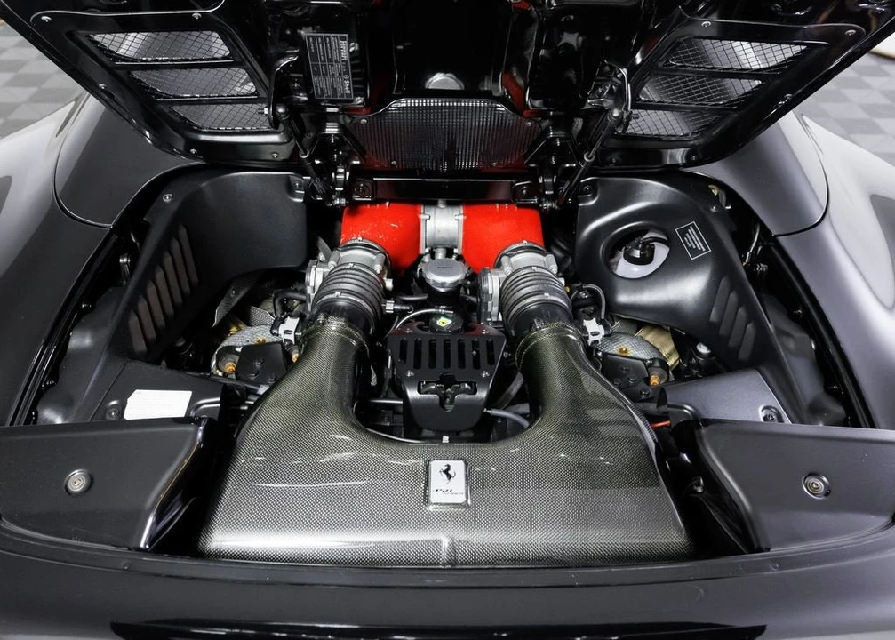 2013 Ferrari 458 Spider - Image 29 of 30