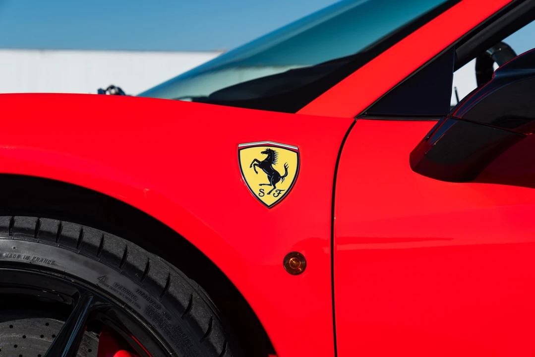 2013 Ferrari 458 Spider - Image 20 of 31