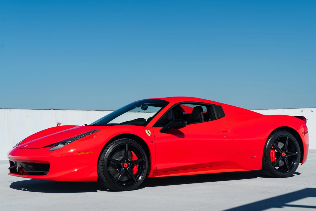 2013 Ferrari 458 Spider - Image 13 of 31