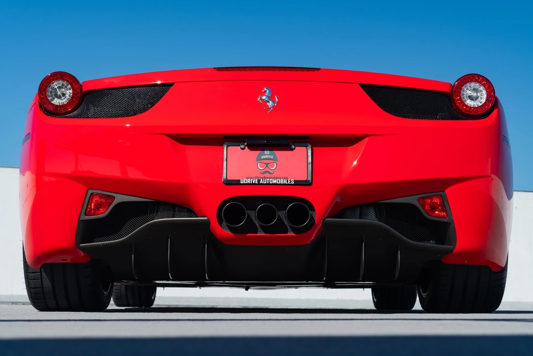 2013 Ferrari 458 Spider - Image 14 of 31