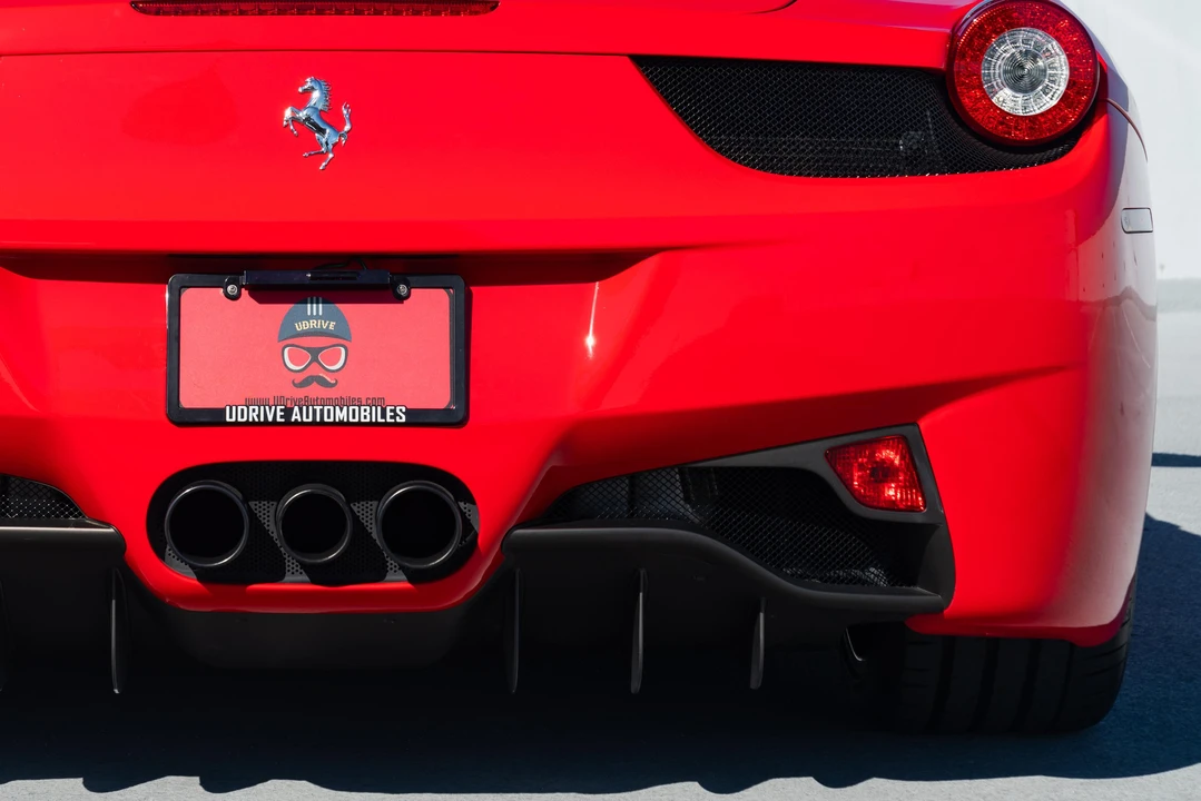 2013 Ferrari 458 Spider - Image 30 of 31