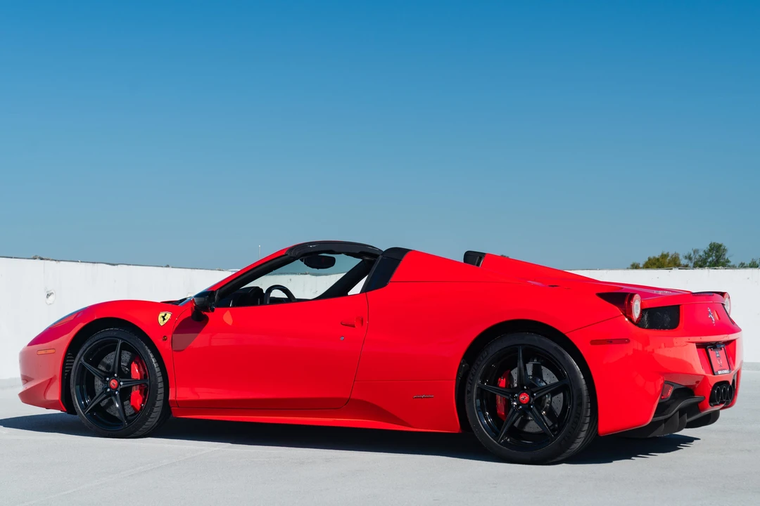 2013 Ferrari 458 Spider - Image 4 of 31