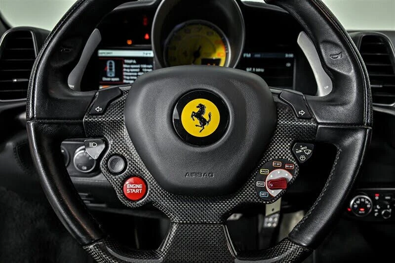 2013 Ferrari 458 Spider - Image 28 of 31