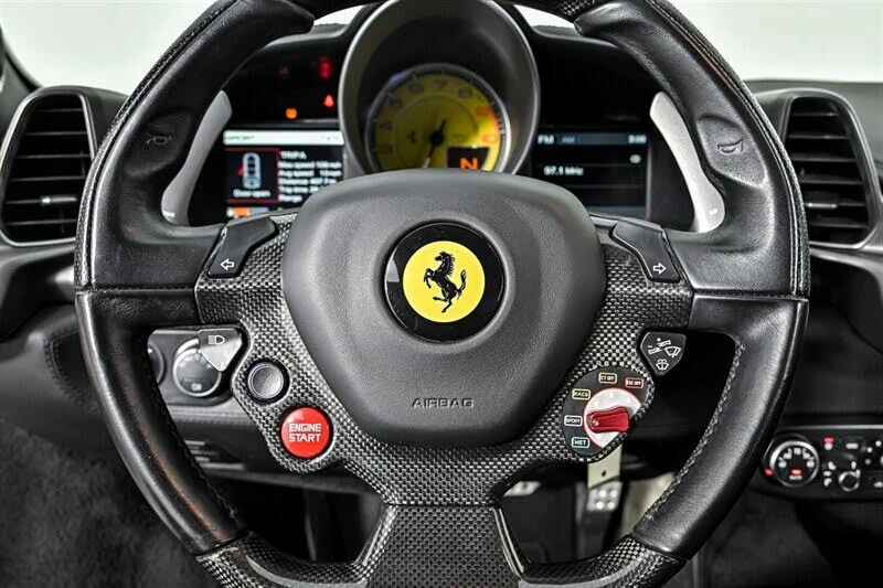 2013 Ferrari 458 Spider - Image 27 of 31