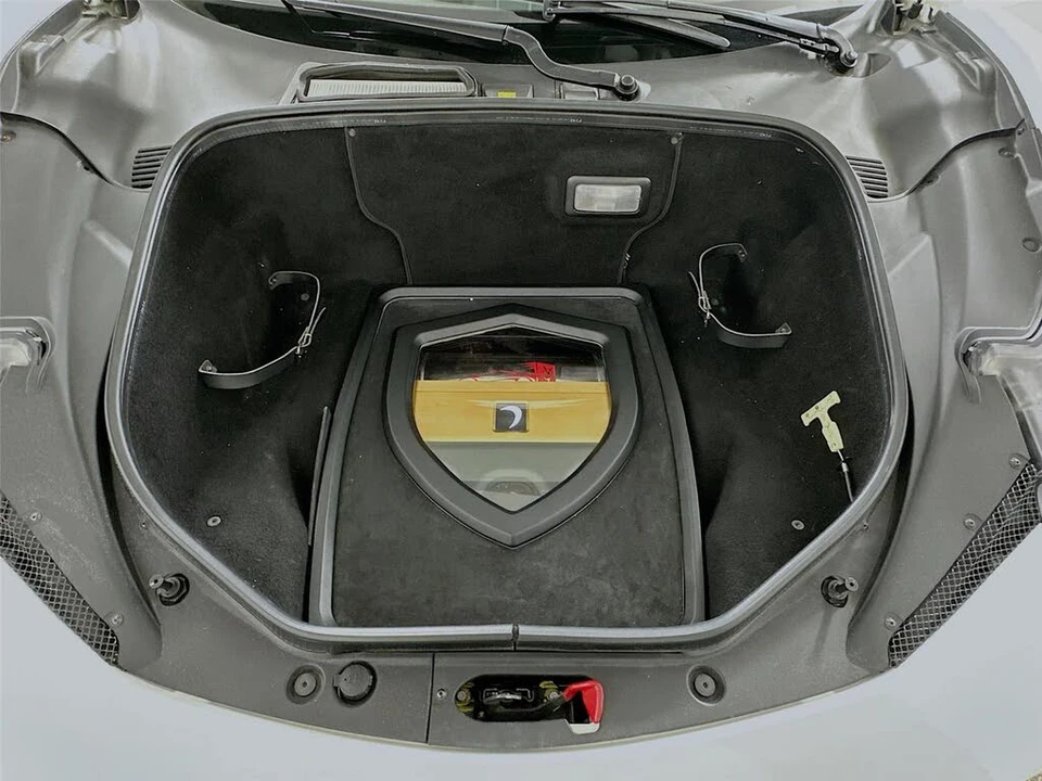2013 Ferrari 458 Spider - Image 24 of 31