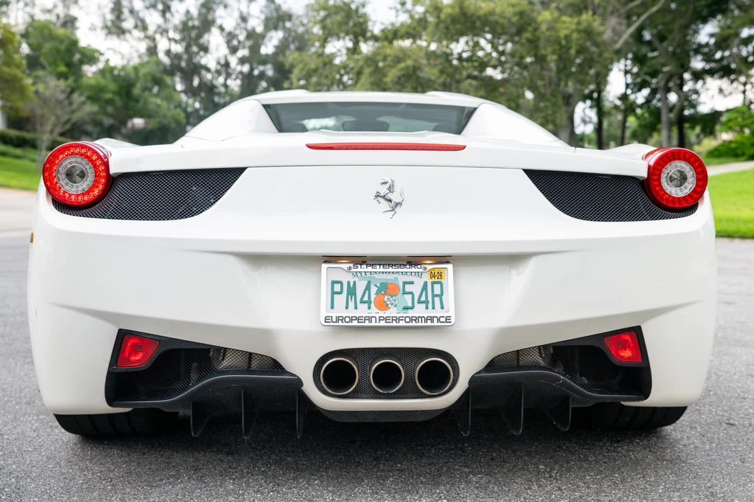 2013 Ferrari 458 Spider - Image 16 of 31
