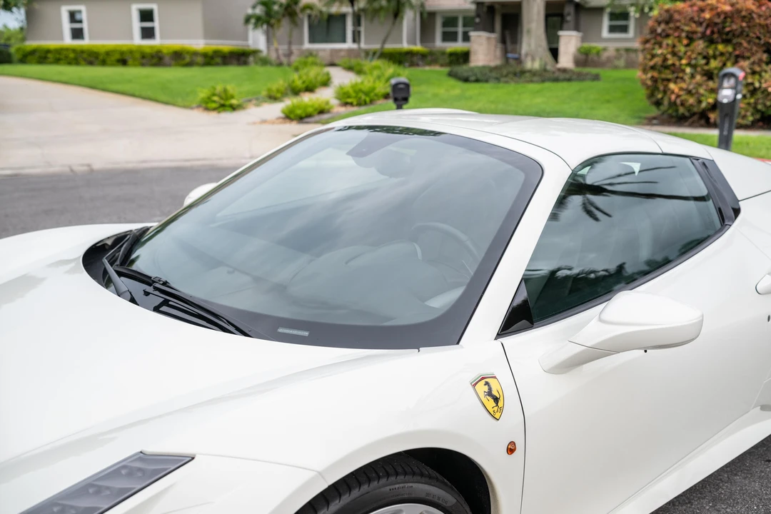2013 Ferrari 458 Spider - Image 29 of 31