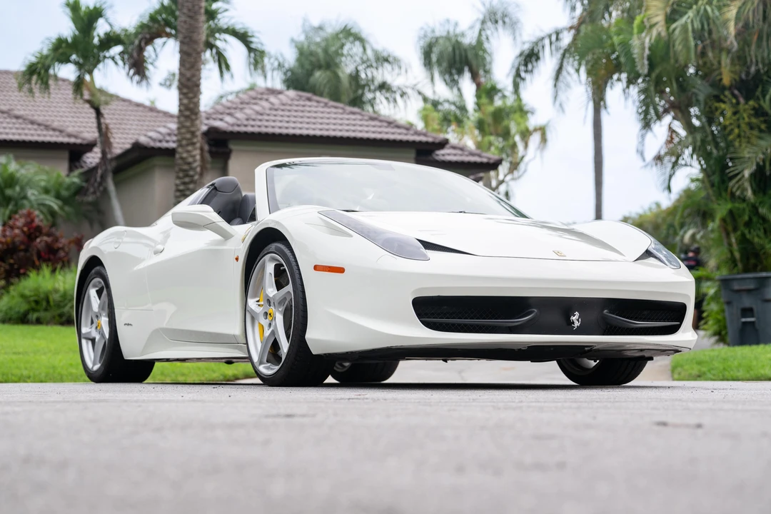 2013 Ferrari 458 Spider - Image 11 of 31