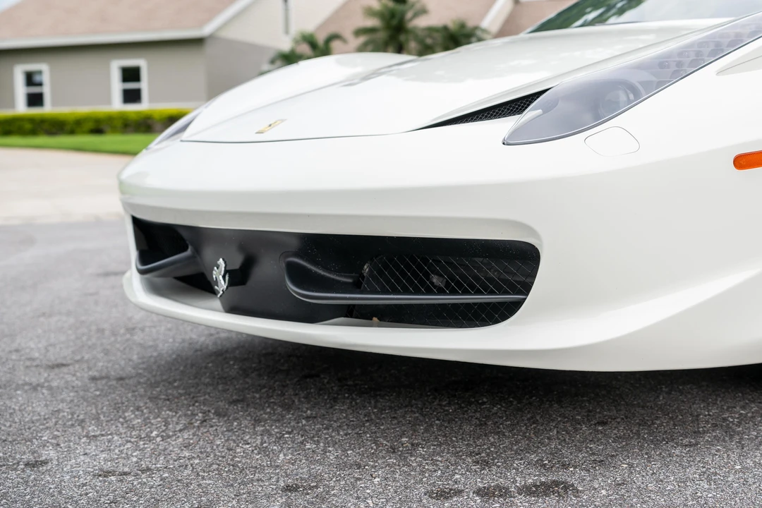 2013 Ferrari 458 Spider - Image 26 of 31