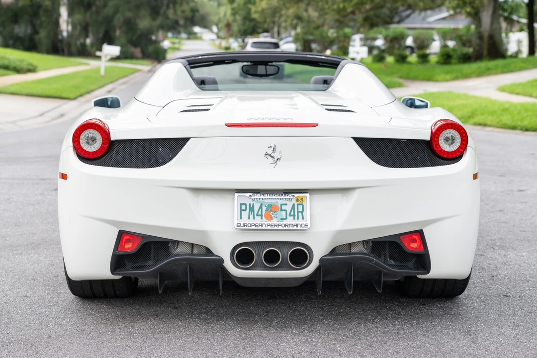 2013 Ferrari 458 Spider - Image 8 of 31