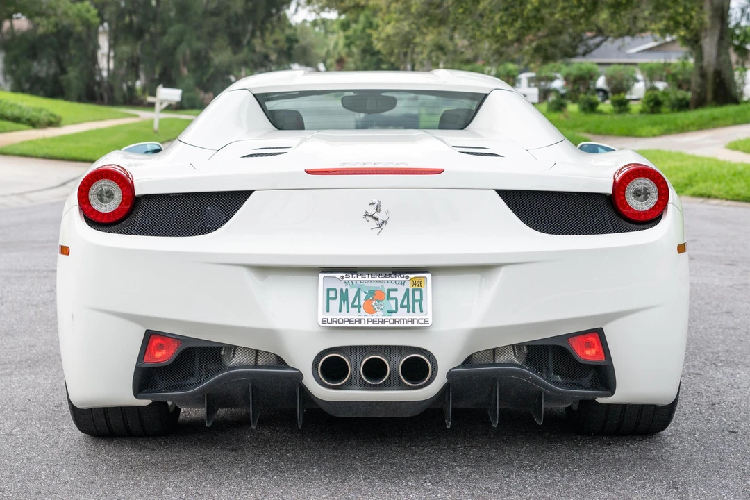 2013 Ferrari 458 Spider - Image 5 of 31