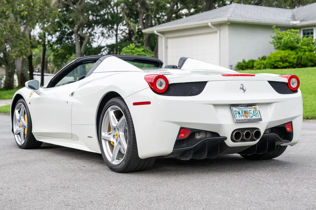 2013 Ferrari 458 Spider - Image 4 of 31