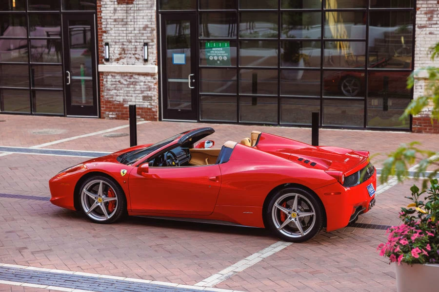 2013 Ferrari 458 Spider - Image 12 of 31