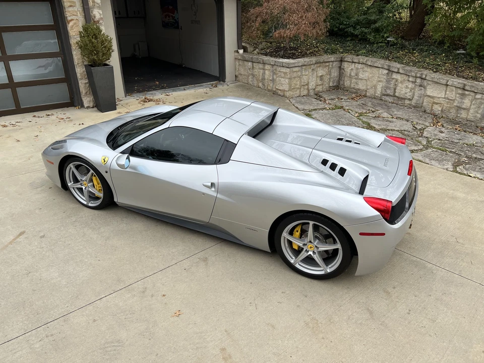 2013 Ferrari 458 Spider - Image 14 of 31