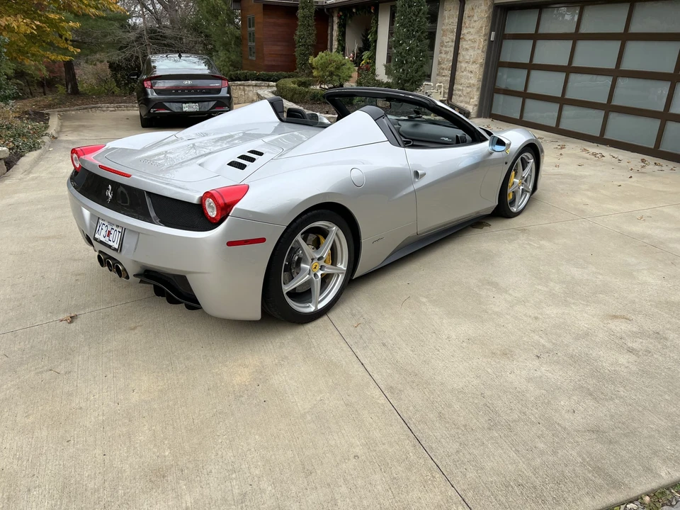 2013 Ferrari 458 Spider - Image 5 of 31