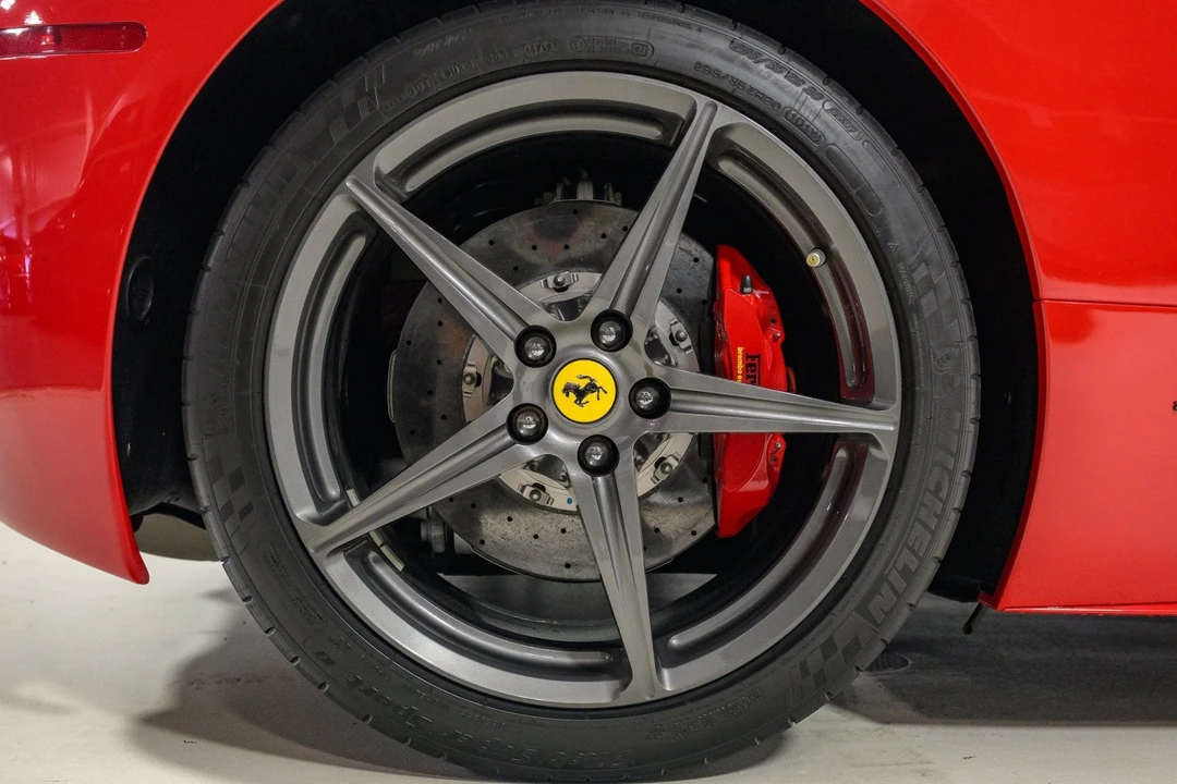 2013 Ferrari 458 Spider - Image 23 of 31