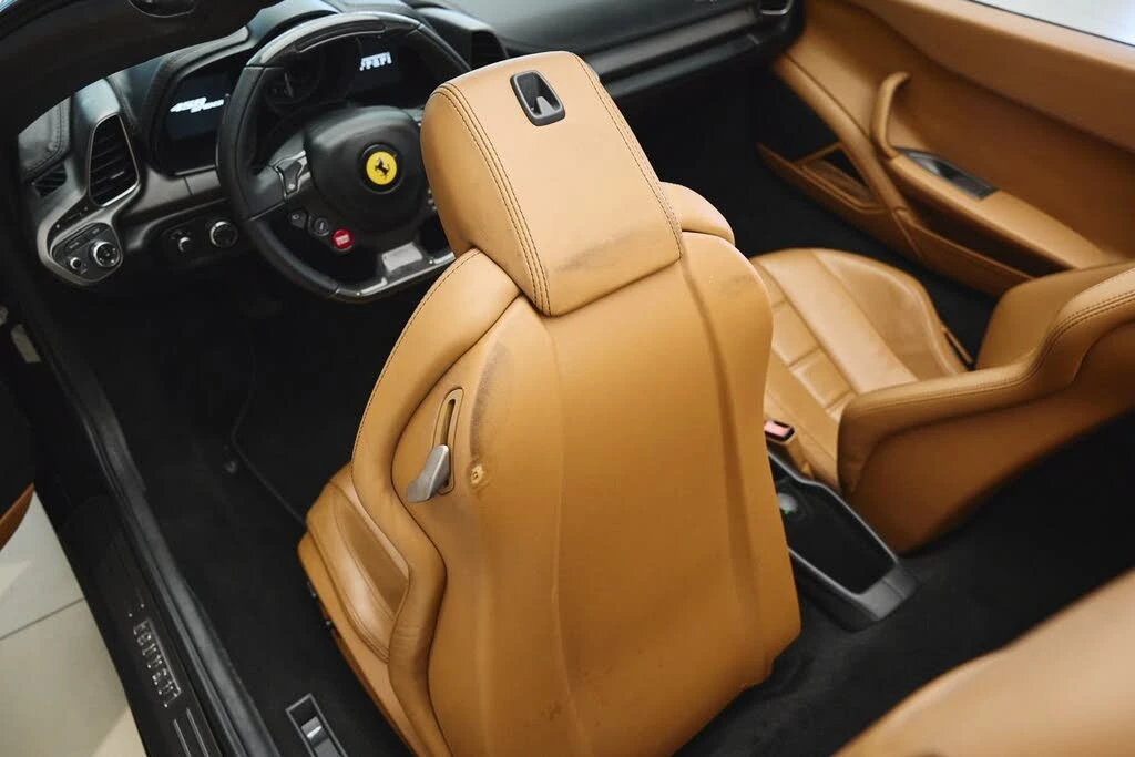 2013 Ferrari 458 Spider - Image 21 of 31