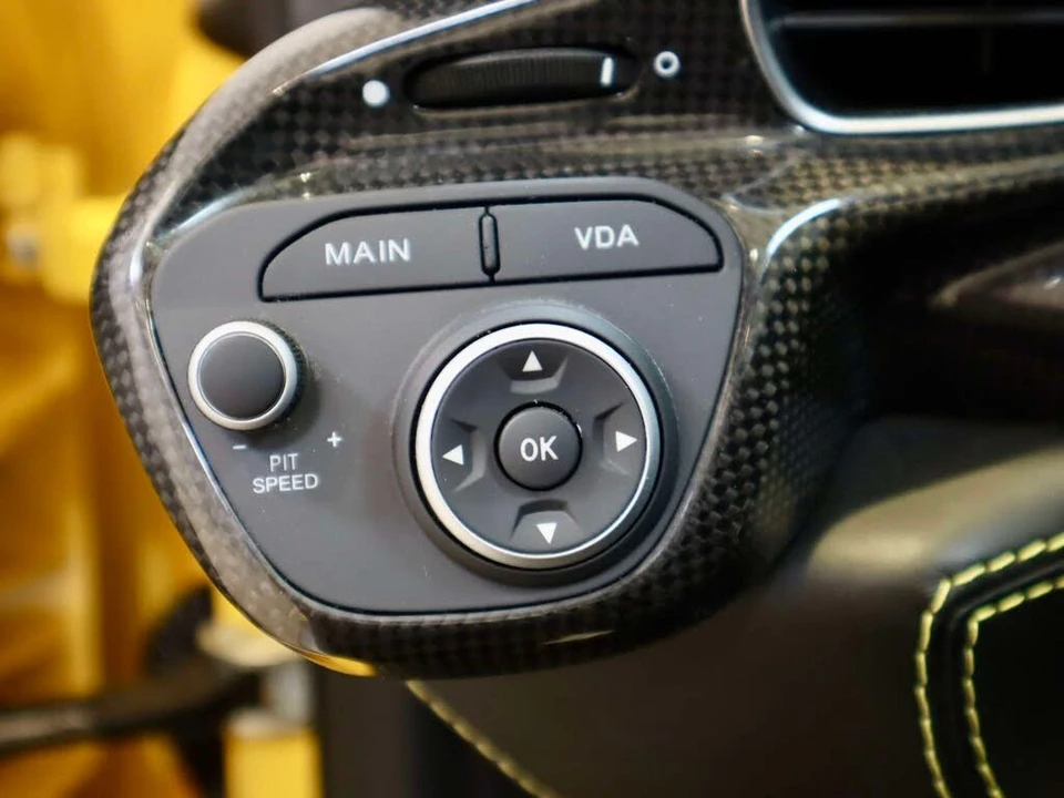 2013 Ferrari 458 Spider - Image 23 of 31