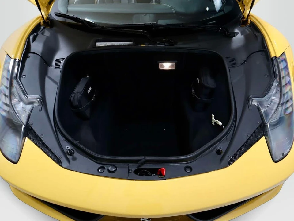 2013 Ferrari 458 Spider - Image 10 of 31
